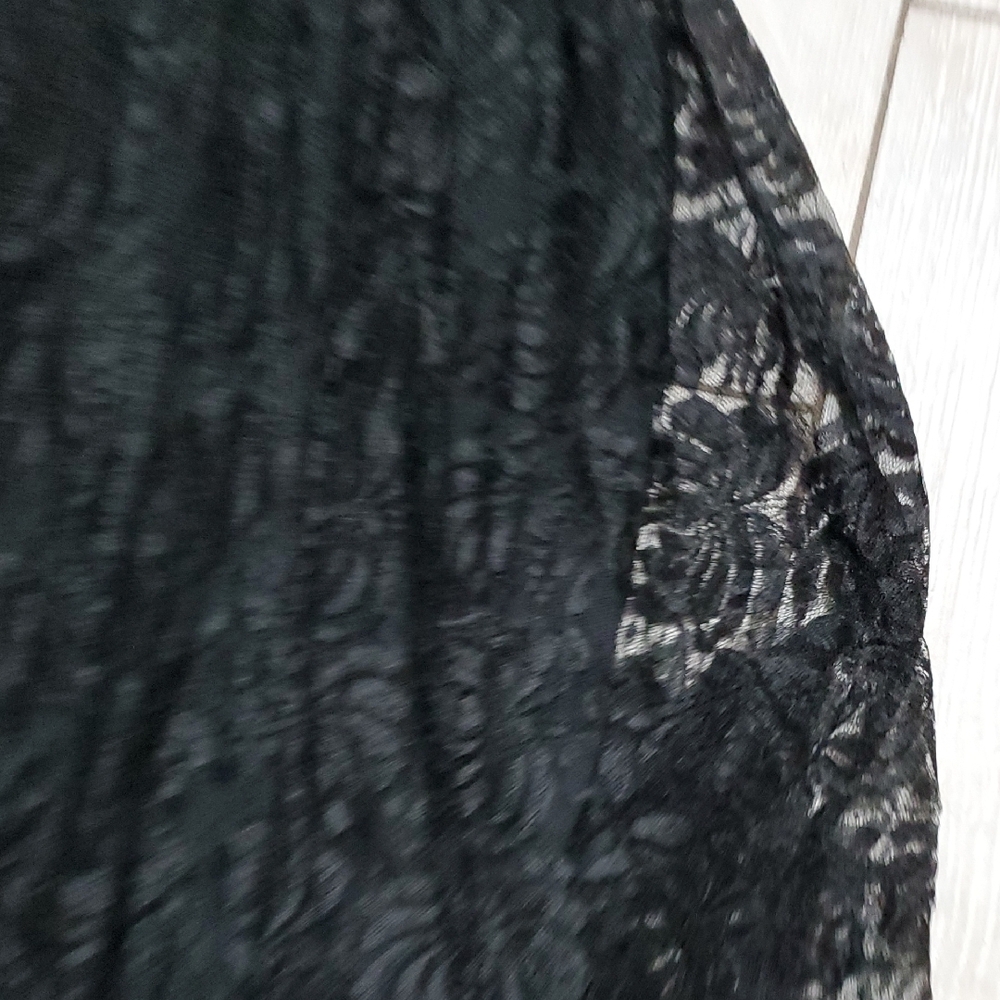 Karin Stevens Maxi Dress - Women's 8, Black Lace with Black Button Details - Picture 3 of 4